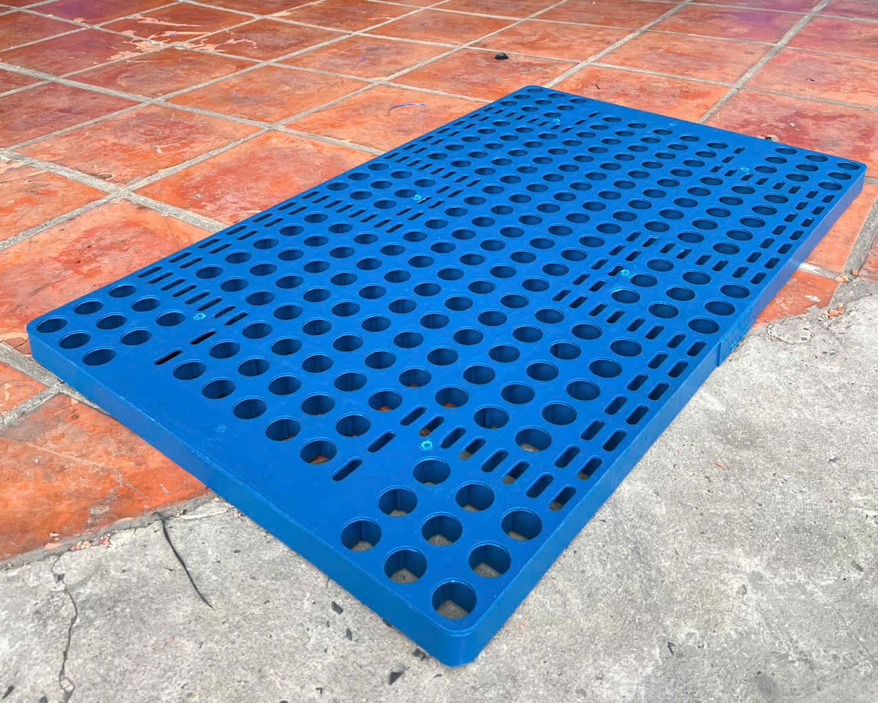 Pallet lót sàn không chân loại 2