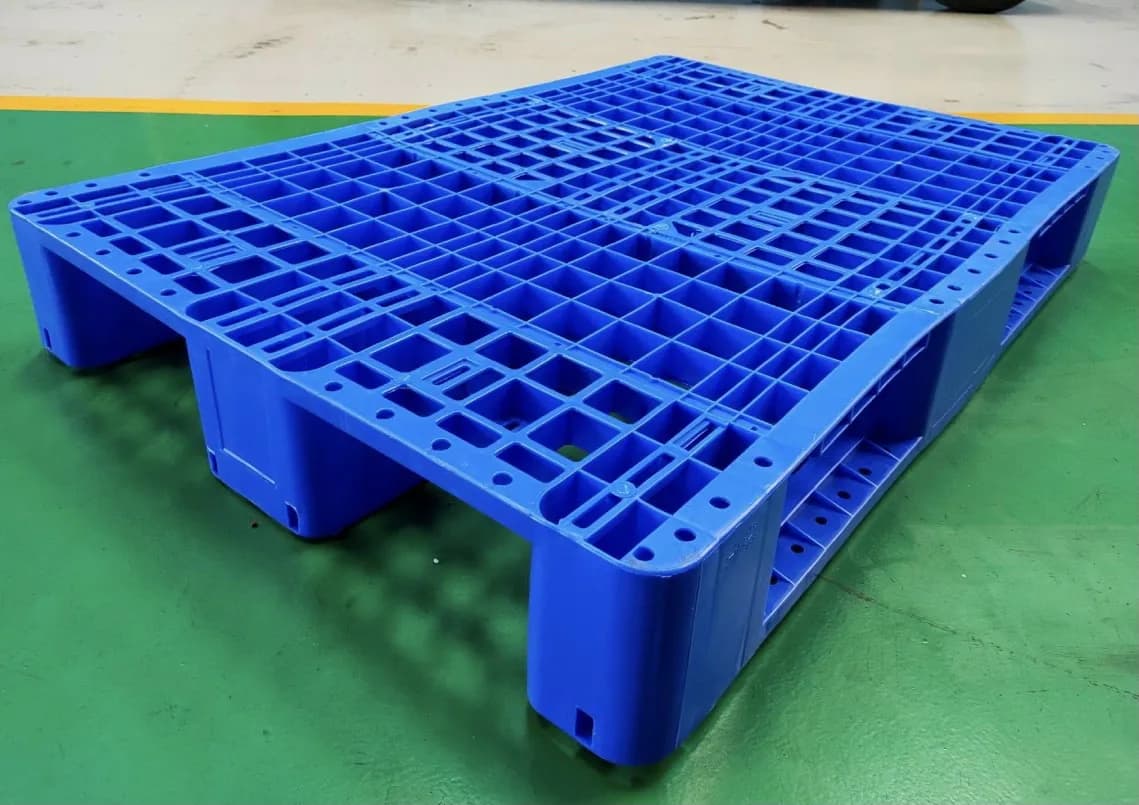 Pallet Nhựa 3 Chân