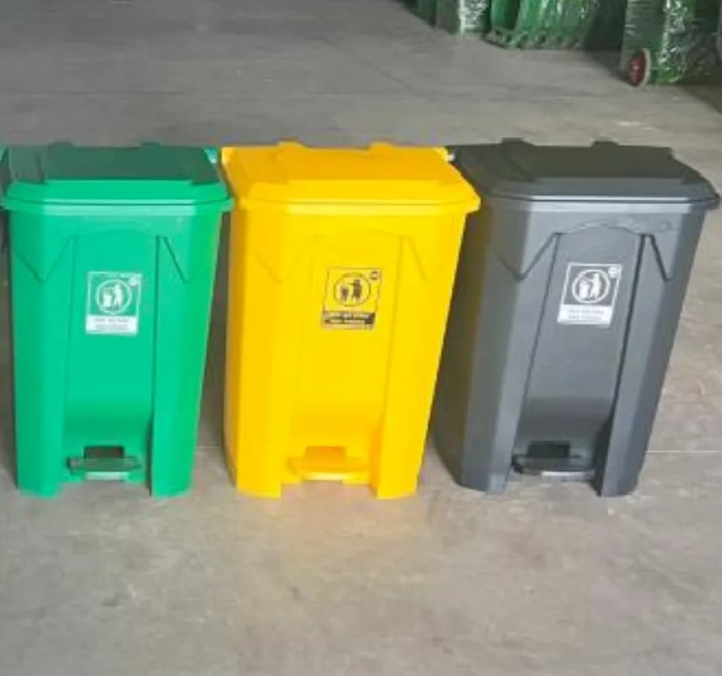 Thùng Rác Đạp Chân 90 Lít