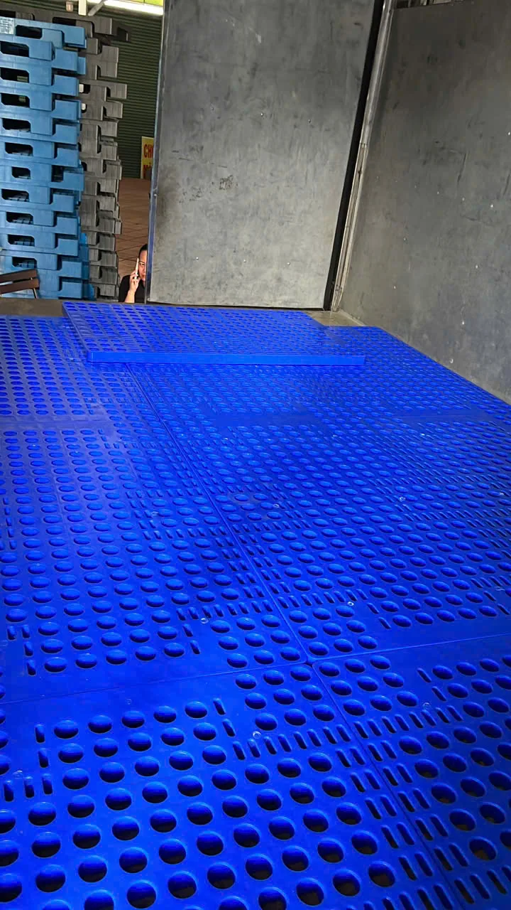 Floor Pallets - The Optimal Solution for Storage and Transportation Industry