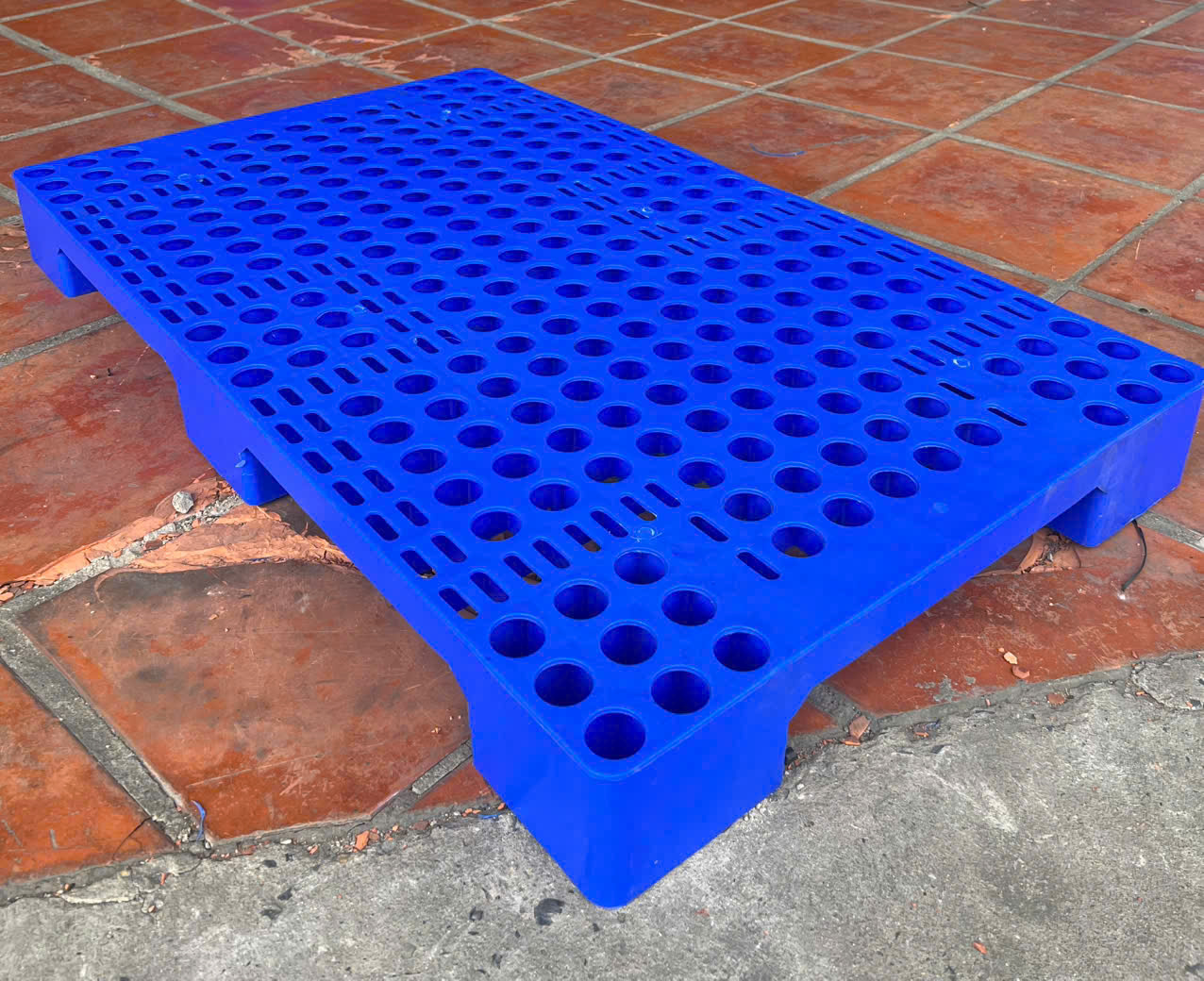 Pallet Nhựa Lót Sàn 1000x600x100 mm